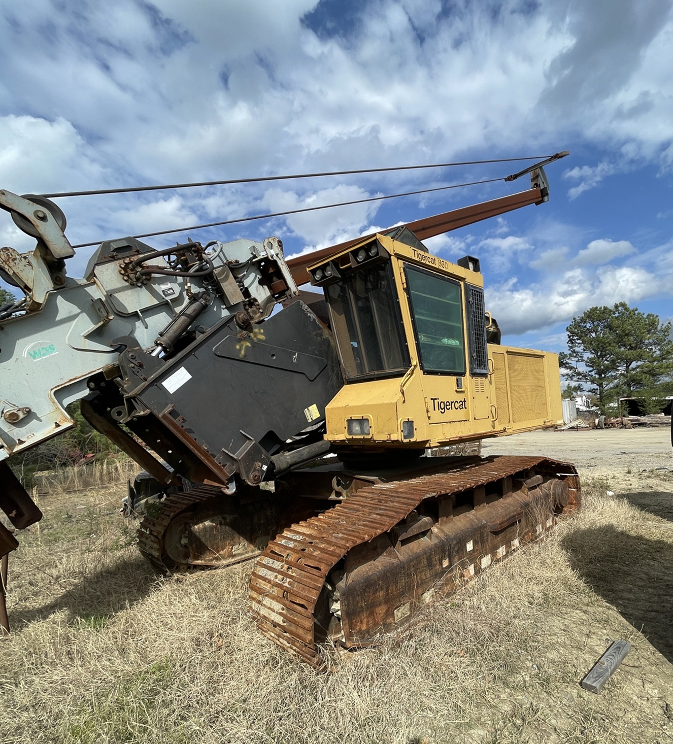 2000 TIGERCAT D860 - Image 2